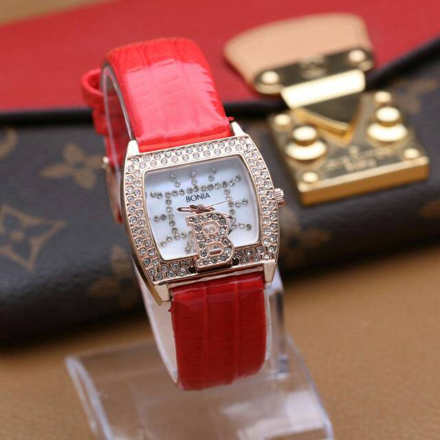 JAM TANGAN CEWEK/WANITA BONIA DIAMOND KW SUPER KULIT TERBARU ELEGANT HARGA BERSAHABAT...