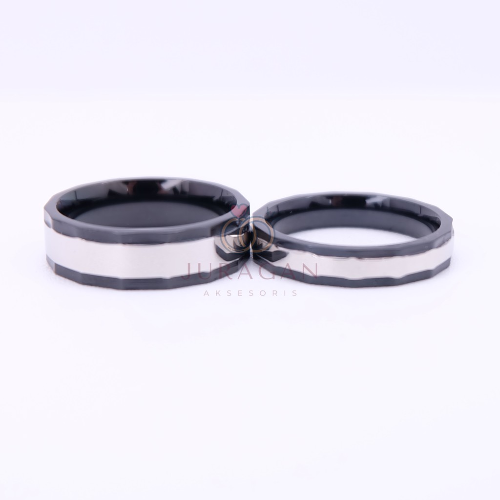 [AILOVIU] Cincin Couple Romantis R105 Titanium Ukir Nama Black Hitam Silver Unik Pria Wanita Tunangan Paladium Stainless Steel