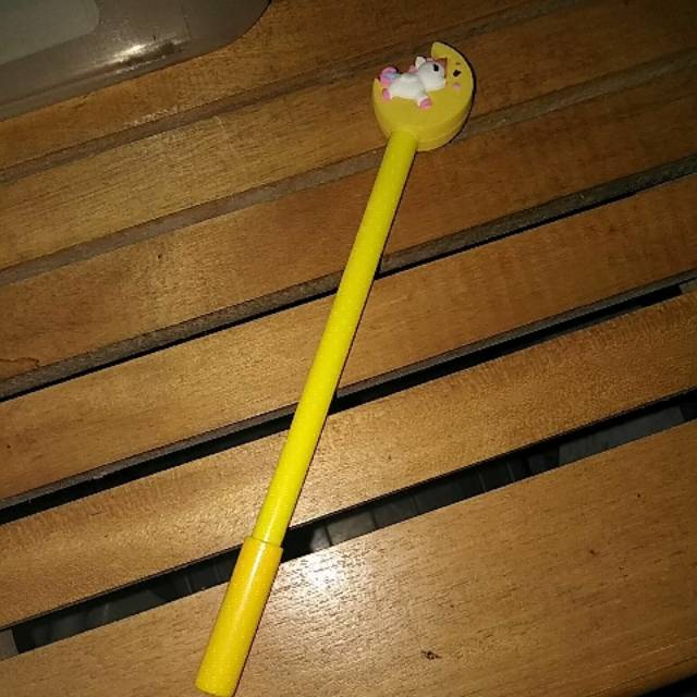

Pen gel super cute unicorn yellow