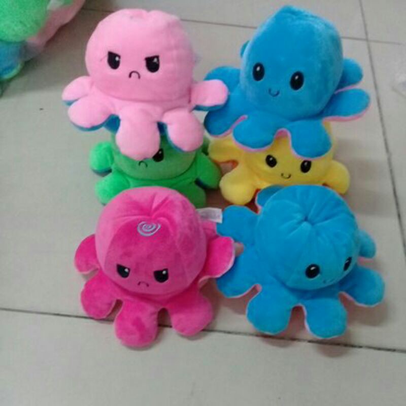 

boneka cumi-cumi dua sisi