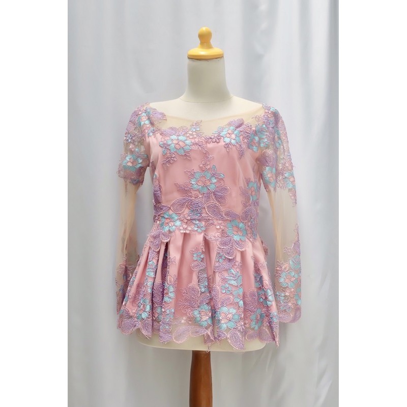 Kebaya modern/Kebaya Bekas/Kebaya wisuda/atasan kebaya/preloved kebaya/kebaya dewasa/kebaya kartini