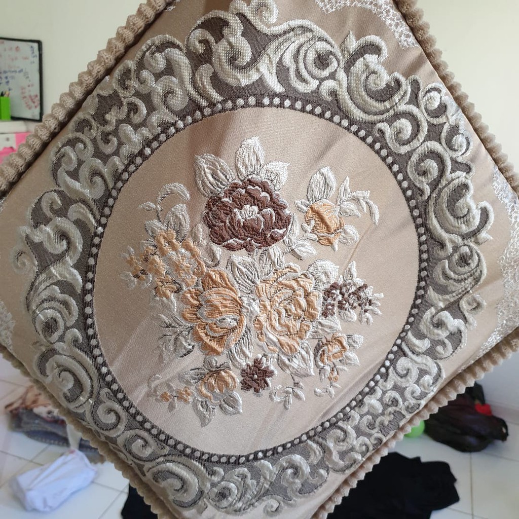 jual sarung bantal  kursi  vintage Shopee  Indonesia