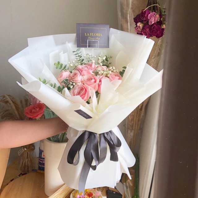  Valentine  Bunga  bouquet bunga  buket rose white dan pink 