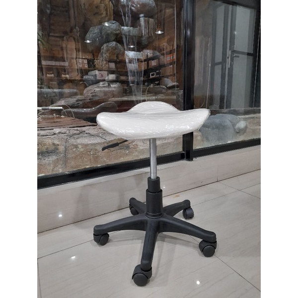 Kursi Facial Klinik & Salon