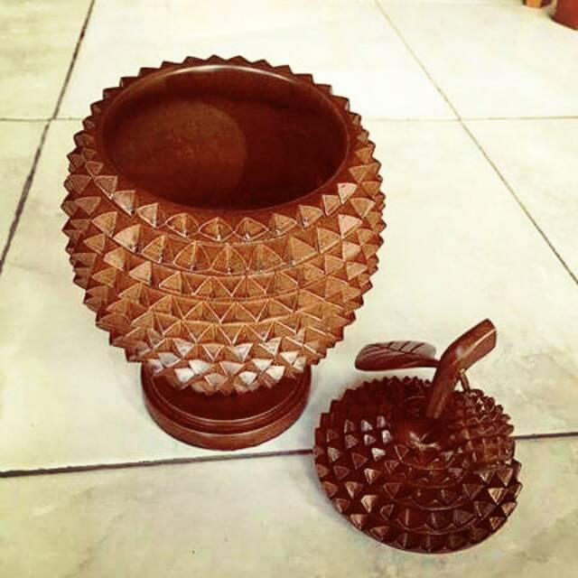 Toples kayu jati . Toples lebaran . Toples permen
