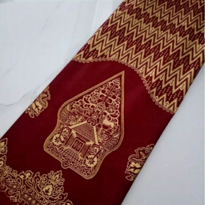 Kain batik wayang gold prada