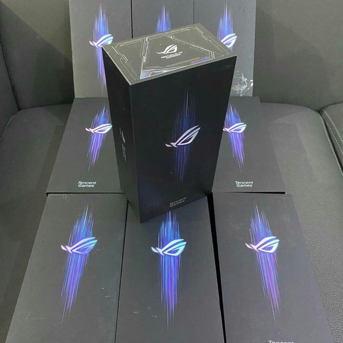 ASUS ROG PHONE 3 12/256 - Ram 12GB Rom 256GB - Baru - Garansi Resmi