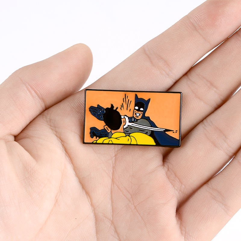 Bros Pin Enamel Desain Kartun Anime Hero Batman Untuk Fans