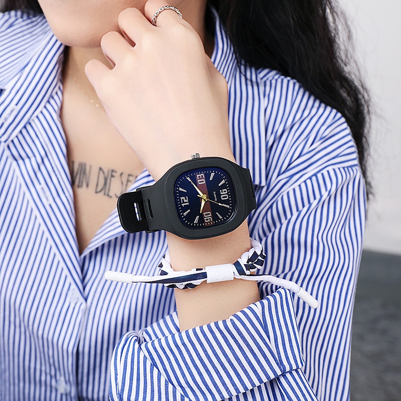 2022 Baru Jam Tangan Couple Pria Wanita Temperamen Silikon Beberapa Kuarsa Murah grosir W215