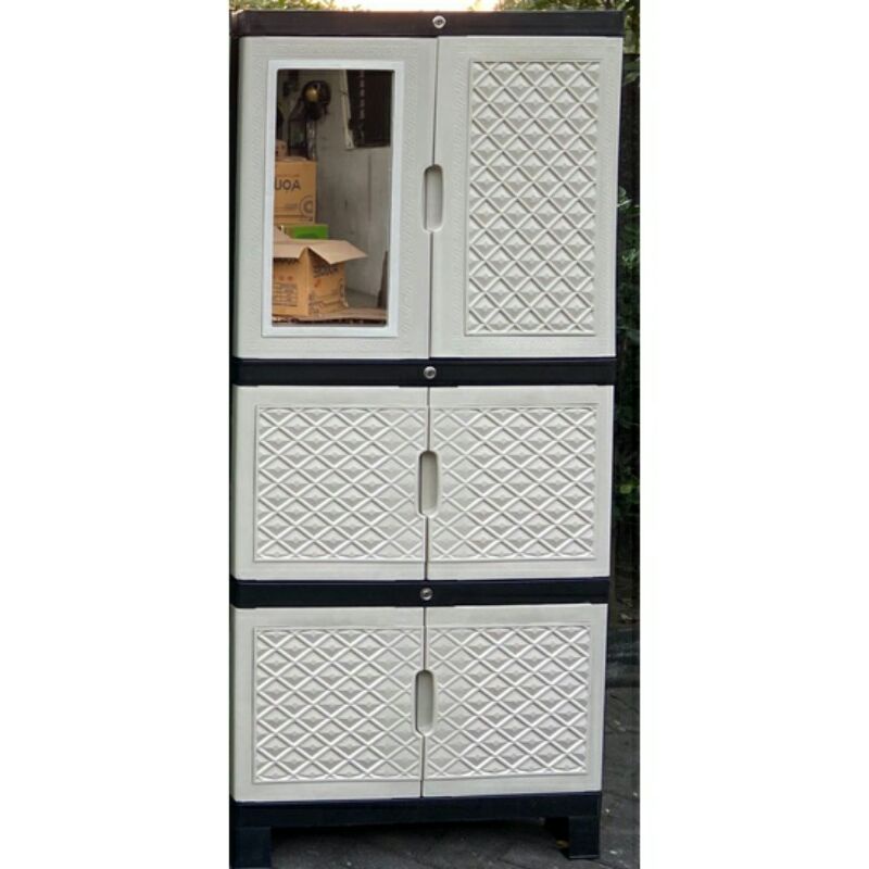 Lemari aquose plus kaca