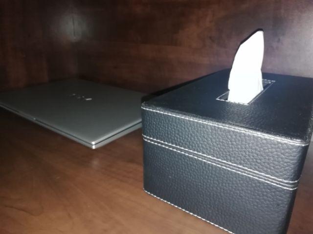 Kotak Box Tisu Vinyl 24x13x9 Cm - Hitam