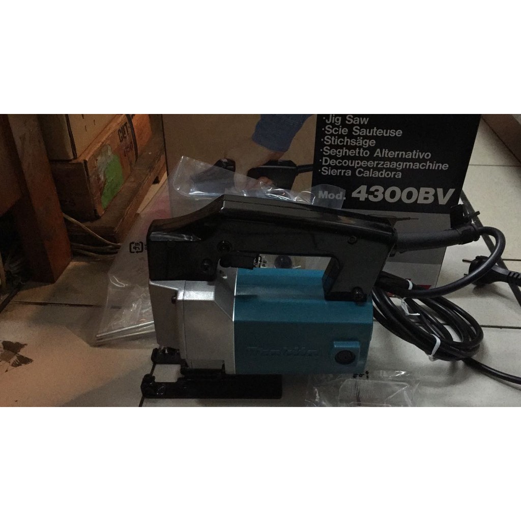 Mesin Jig Saw Makita 4300 BV
