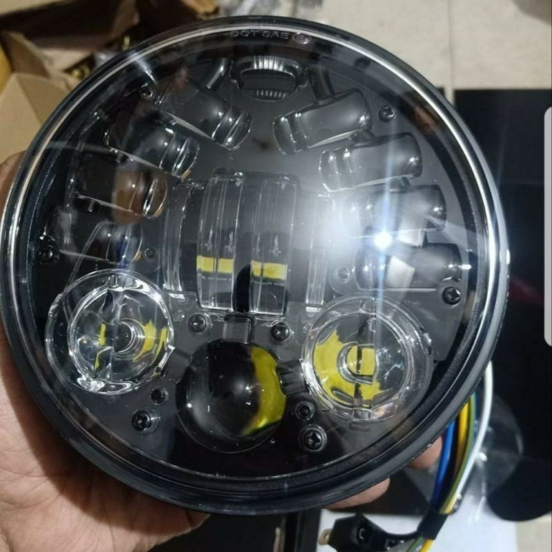 DAYMAKER 16 LED 5,75 INCH DAYMAKER 16 TITIK