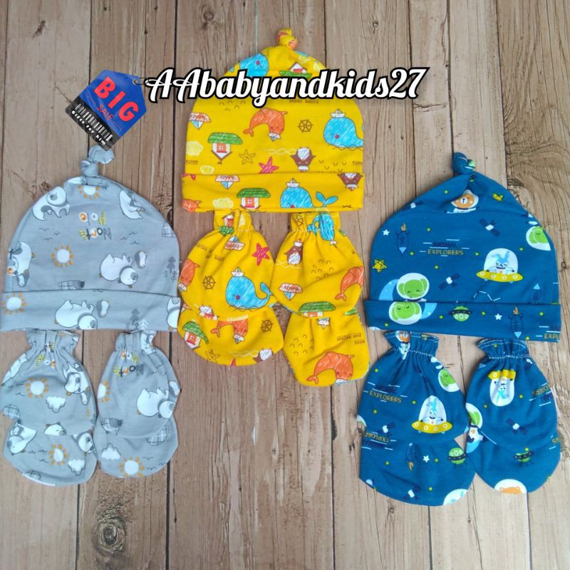 TOPI BAYI PLUS SARUNG TANGAN DAN KAKI VINATA-TOPI SET BAYI VINATA FULL PRINT-TOPI BAYI SET VINATA