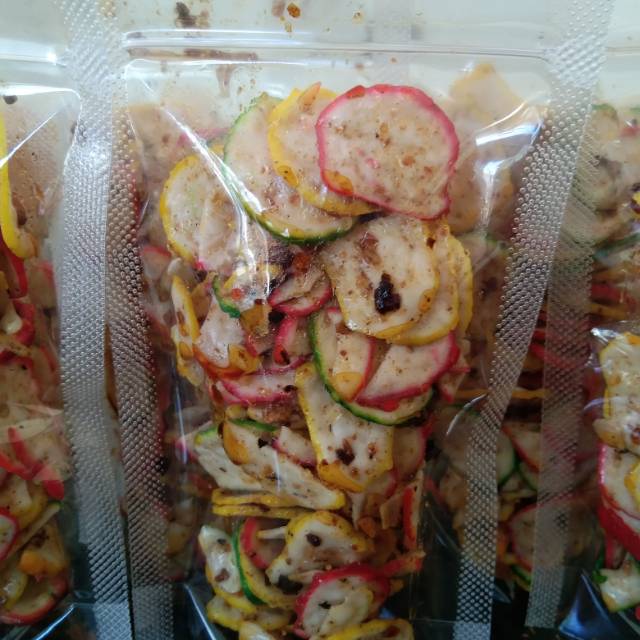 

Kerupuk seblak bumbu kering berat 90gr