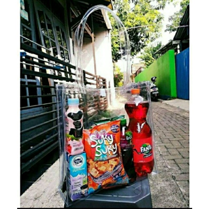 

Tas Belanjaan / Tas Bawaan / Tas tenteng 35*10*35 full XL