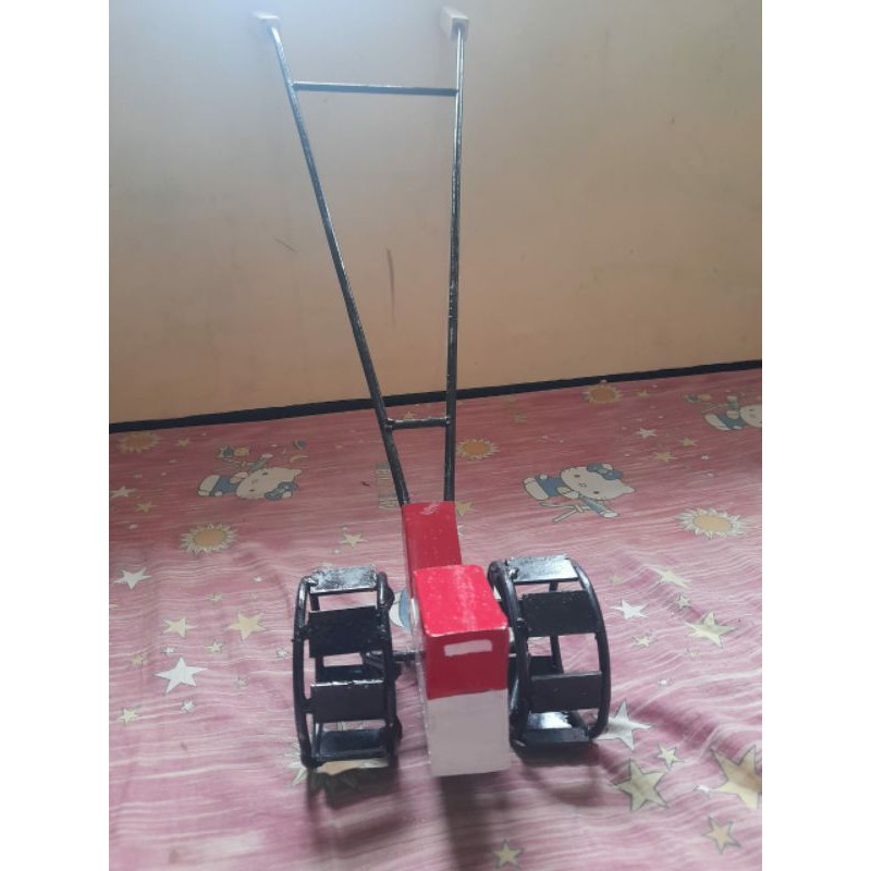 TRAKTOR MINI/TRAKTOR MAINAN ANAK/MINIATUR TRAKTOR