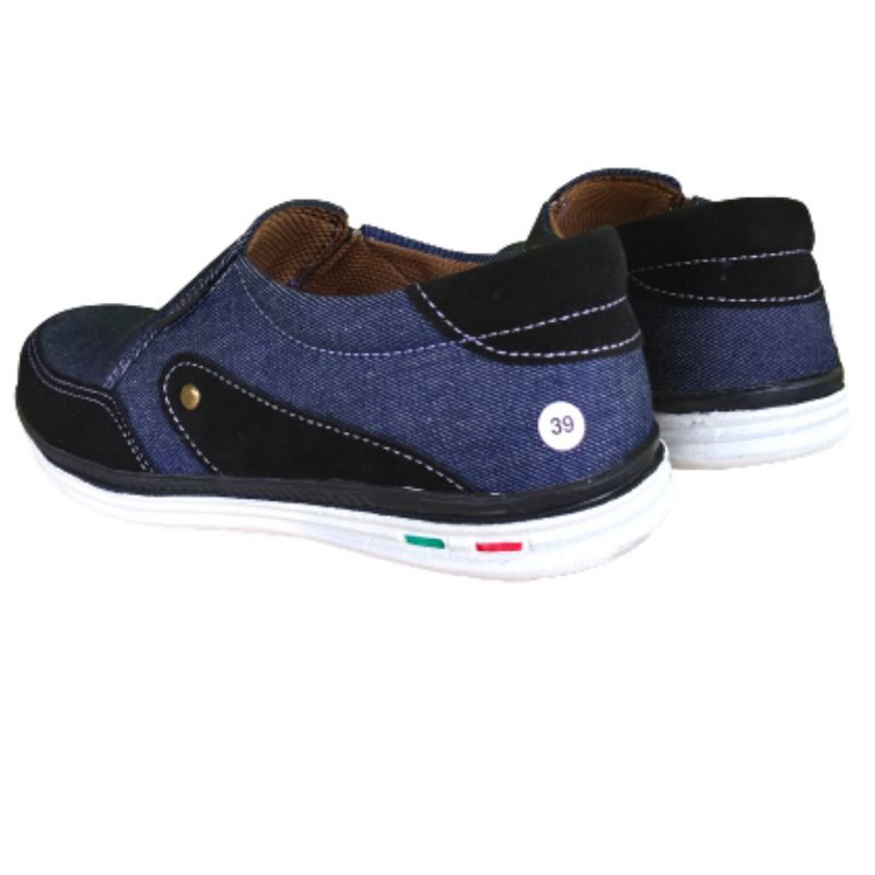 SEPATU CASUAL SANTAI KERJA SLIP ON PRIA