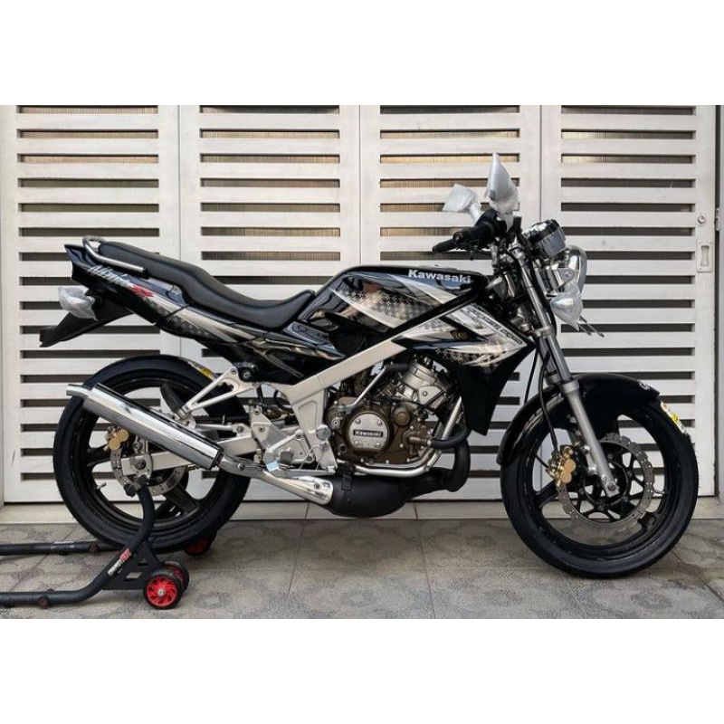 Striping Ninja SS Suriken Hitam Stiker Kawasaki NINJA SS 2012 Hitam lis stiker standar ori Ninja ss 