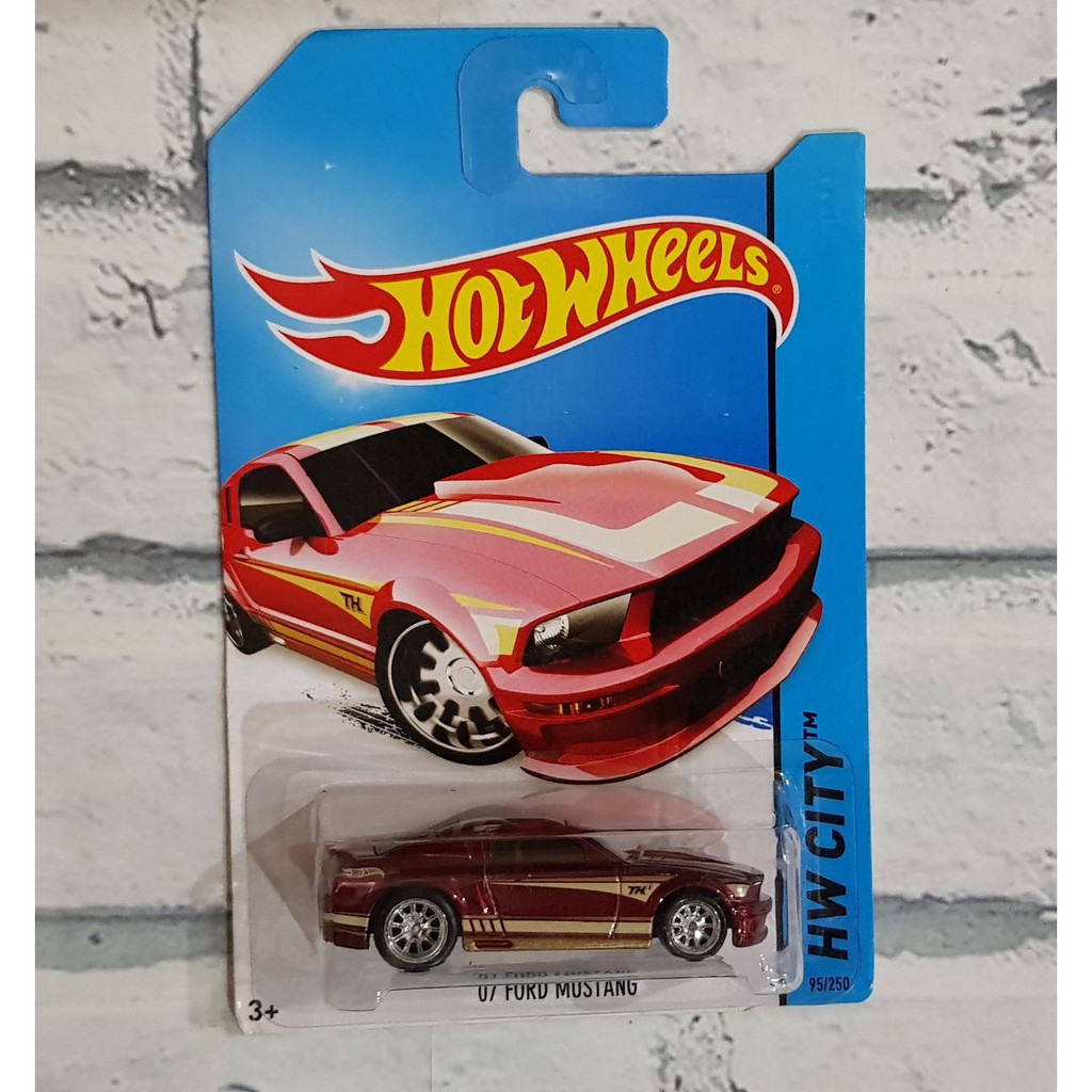 hot wheels 07 ford mustang