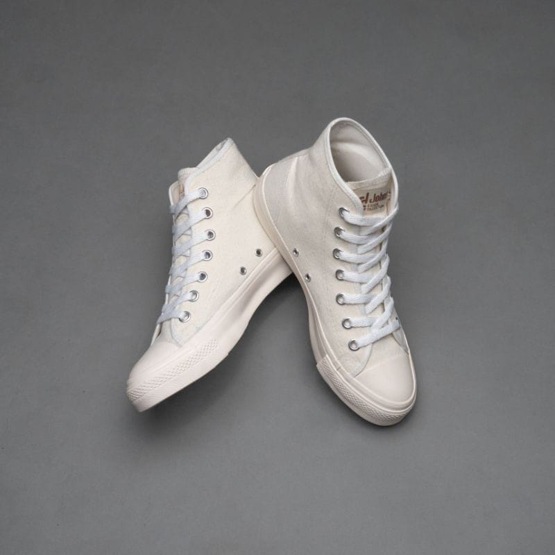 Sepatu johnson basic milky High