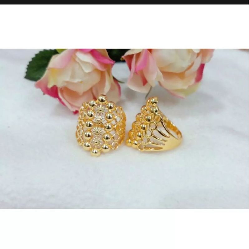 Cincin motif jnda baris gold 18k