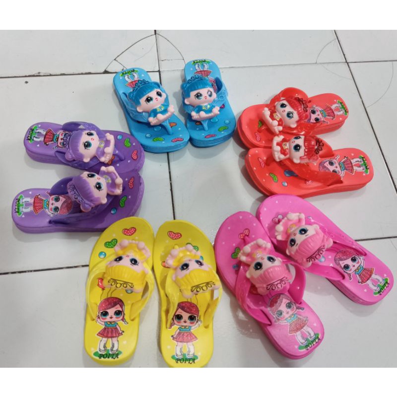 Sandal jepit karet anak /Sandal cewek karakter size 25-29