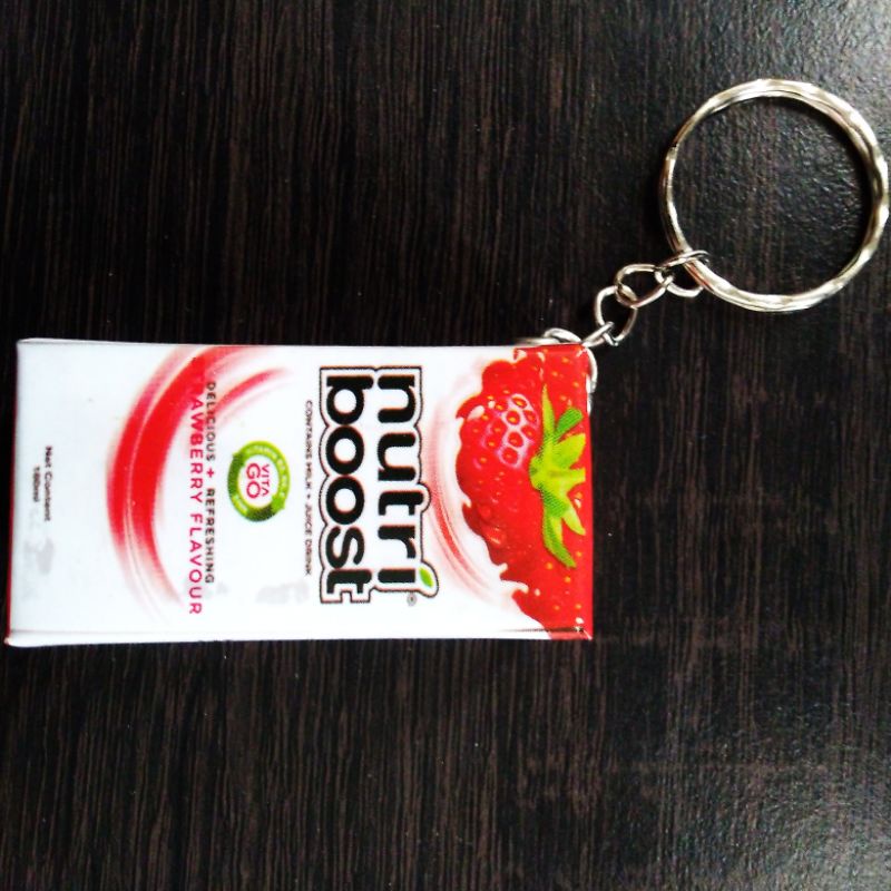 GANTUNGAN KUNCI UNIK MURAH MINIATUR KOTAK MINUMAN-Nutriboost Strawberr