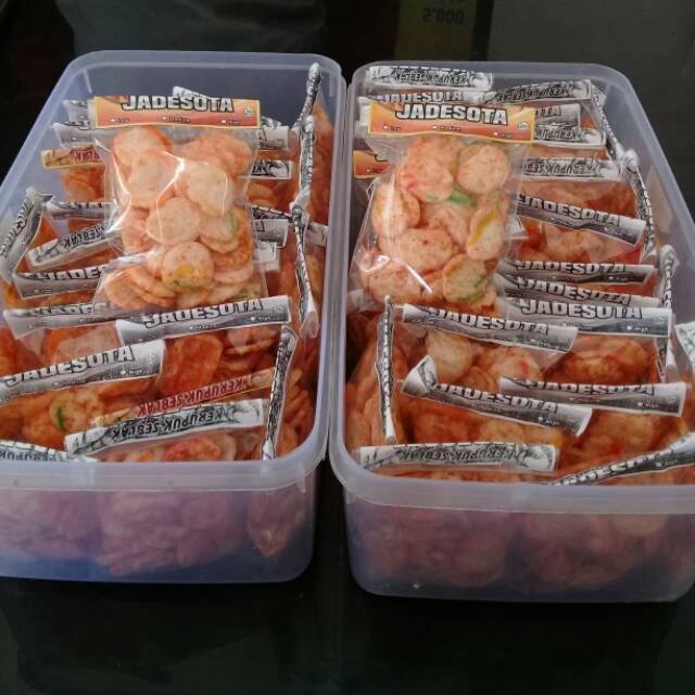 

Cemilan Kerupuk Seblak JADESOTA 16gram