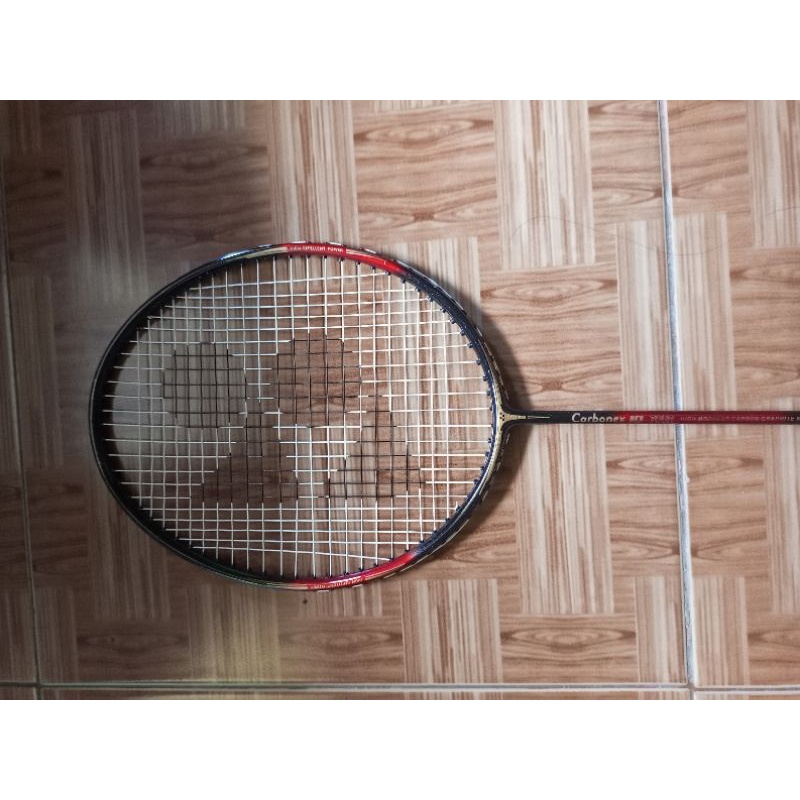 Raket badminton carbonex 10 tour