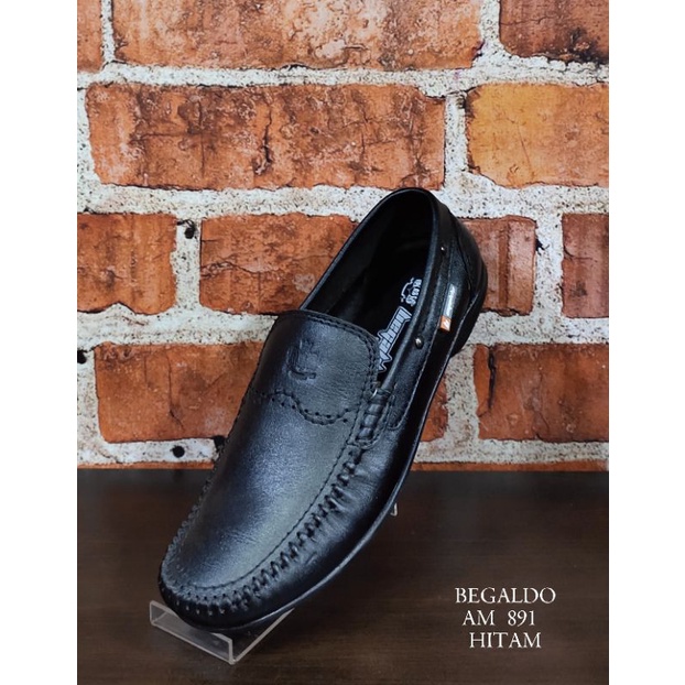 Sepatu pria Begaldo sepatu casual