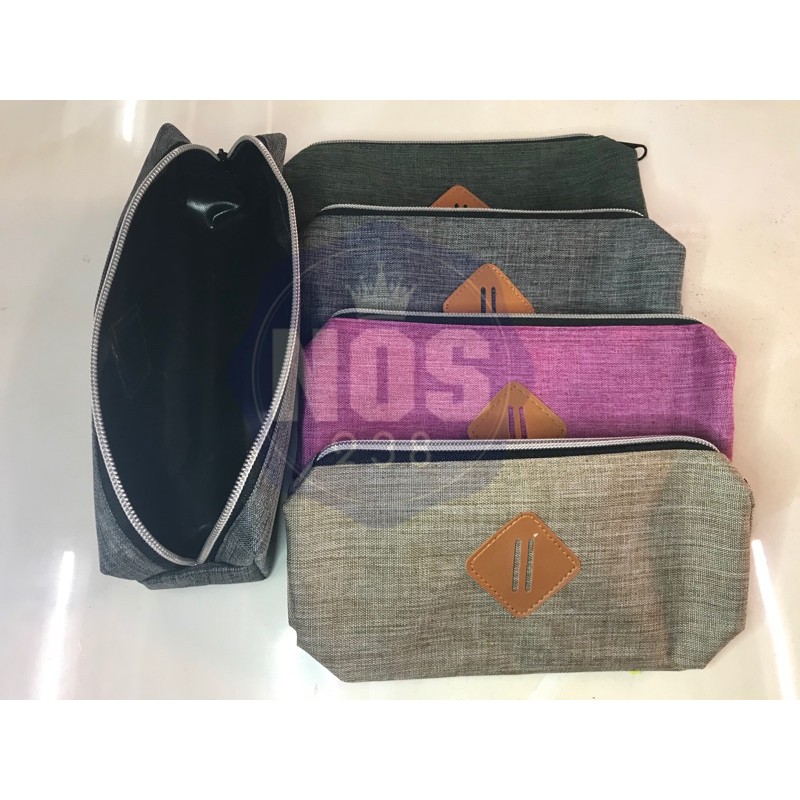 

Tempat Pensil Kain 041 Polos