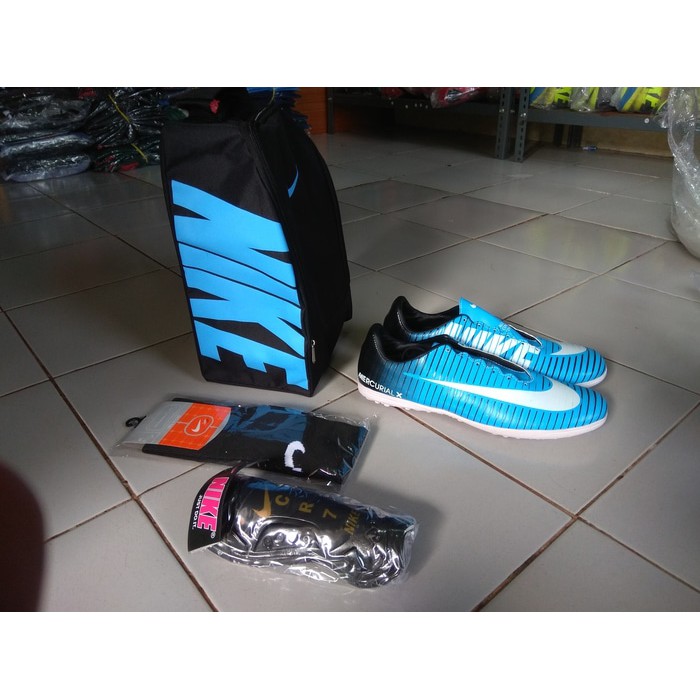 PROMO Sepatu futsal Specs Barricada ultra In FT original new2017ultra violet TERLARIS