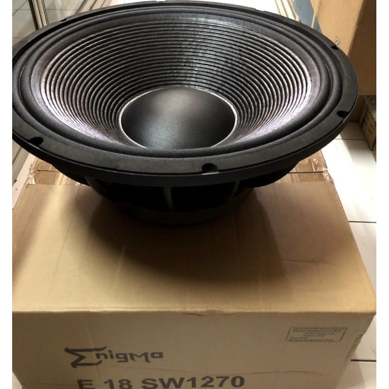 Speaker 18 inc Enigma 18 SW 270