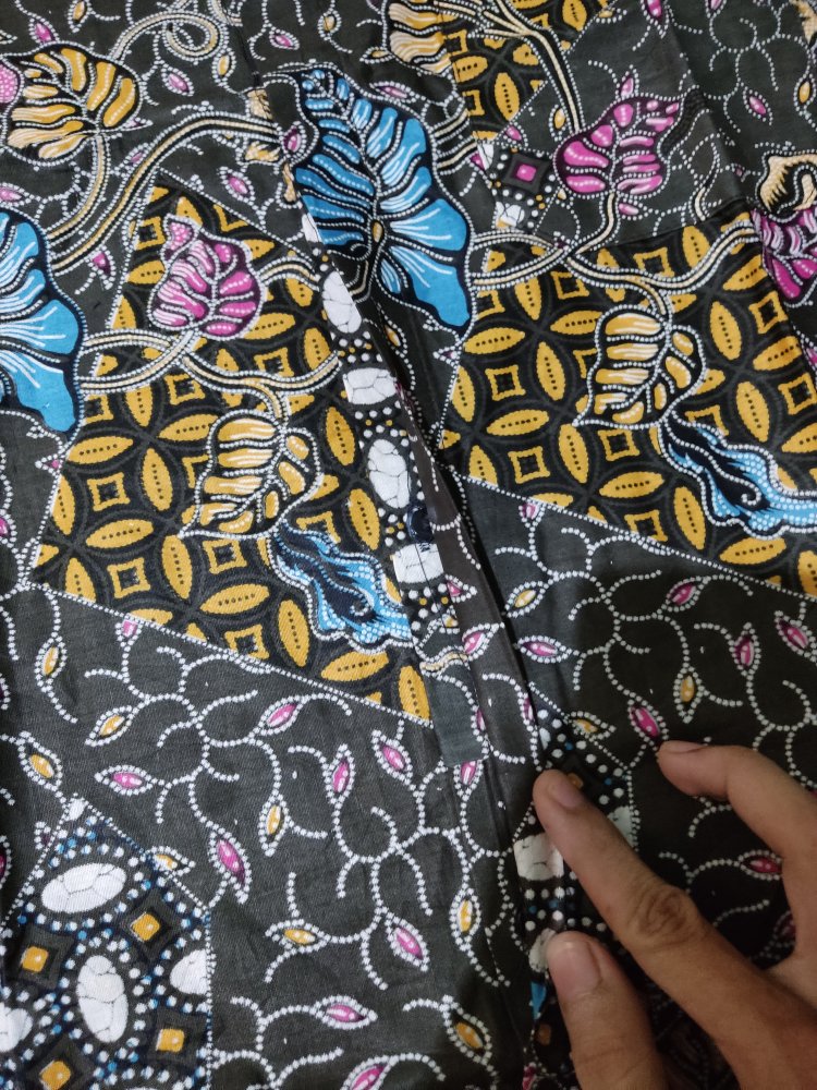 Hem Batik Pria Lengan Pendek Motif Elegan Modis Biru Abu Hitam Batik Pekalongan Jawa Pria