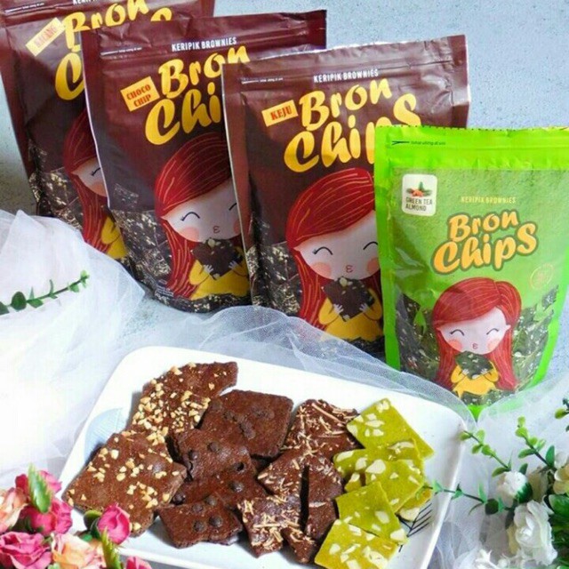 

BronChips / Keripik Brownies / Brownies Kering