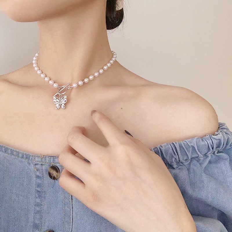 Kalung Rantai Tulang Selangka Hias Mutiara Kupu-Kupu Berlian Gaya Korea Untuk Wanita
