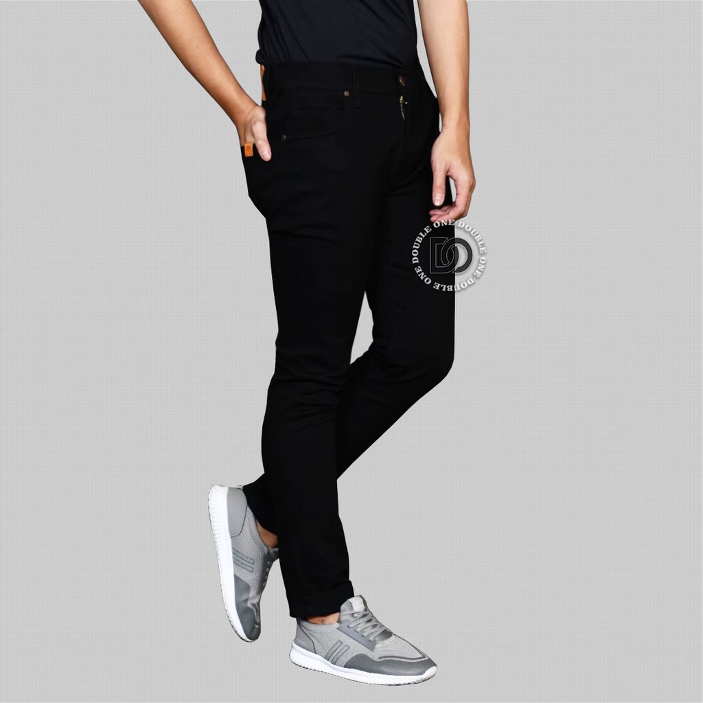 DOUBLE ONE Celana Jeans Panjang Jumbo Pria Slimfit Hitam Big Size S-5XL