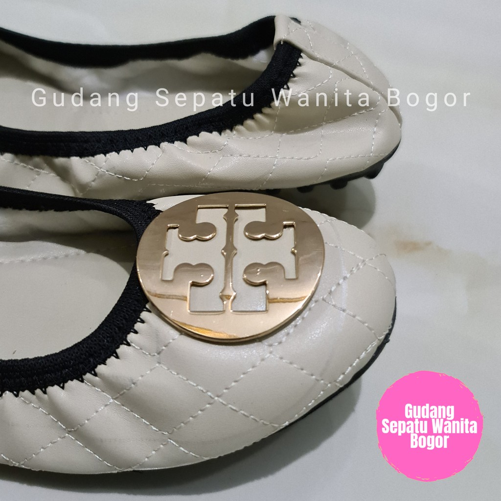 Gratica Sepatu Wanita Flat Shoes Minnie Travel Balet Lorenz DR 038