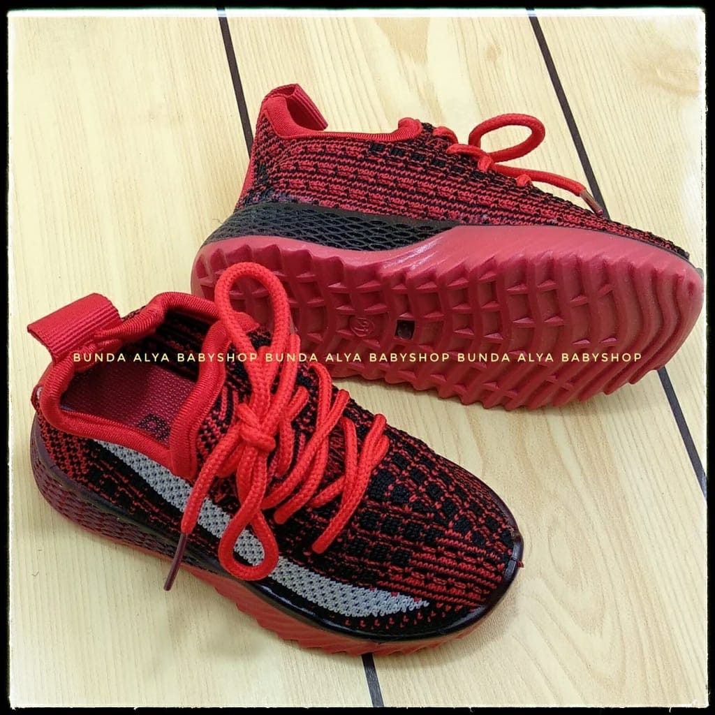 Sepatu Anak Laki LED Usia 4 Tahunan IMPORT Size 29 MERAH - Sepatu Anak Sneakers Lampu Alas Karet Anti Licin