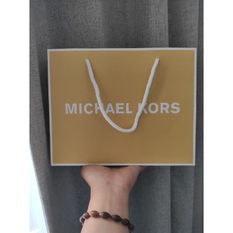 

Paperbag Michael Kors Ori