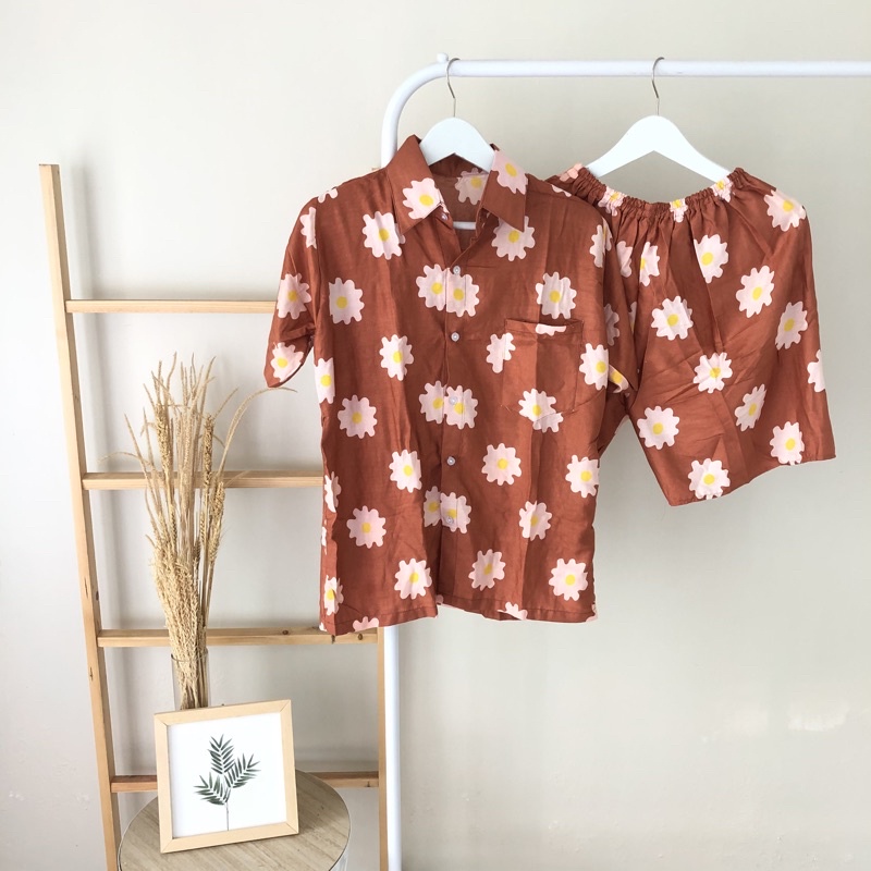 hirafa - One Set Setelan Atas Bawah Full Kancing / Baju Santai Tie Dye / Baju Wanita Pria-Aster - Brown