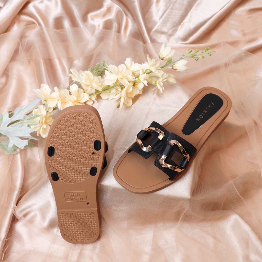 Clarie Sandal Slip On Teplek Wanita- Demorin Wanita