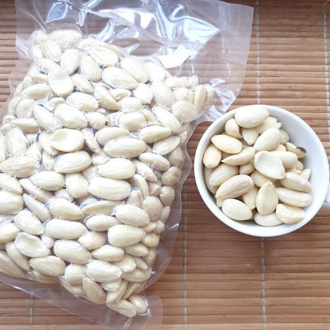 

Kacang Almond Utuh Mentah Tanpa Kulit ( Blanched Whole Almond ) - 250g TERMURAH