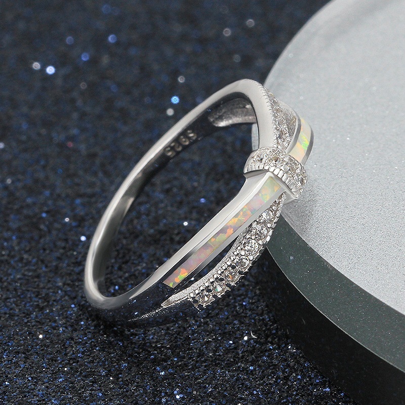 Women's Rings European and American Popular Opal Fashion Rings