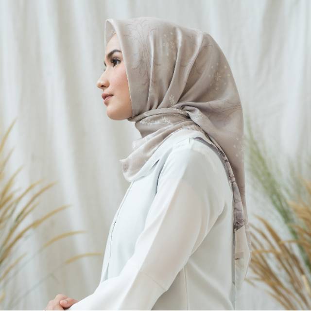 Magala scraf by heaven lights