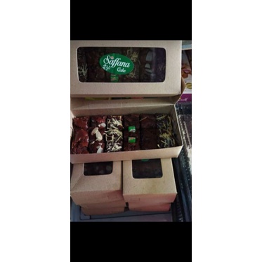 

Brownies panggang skat full Toping