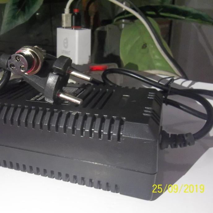 Charger 24v skuter elektrik mr.jackie s899 s898 electric scooter spare Star Seller Termurah