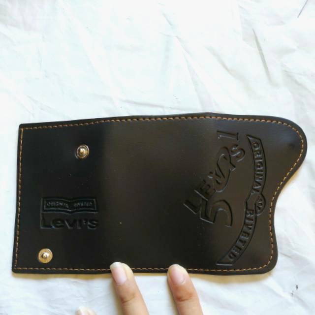 Gantungan Kunci Levi / Dompet Kunci