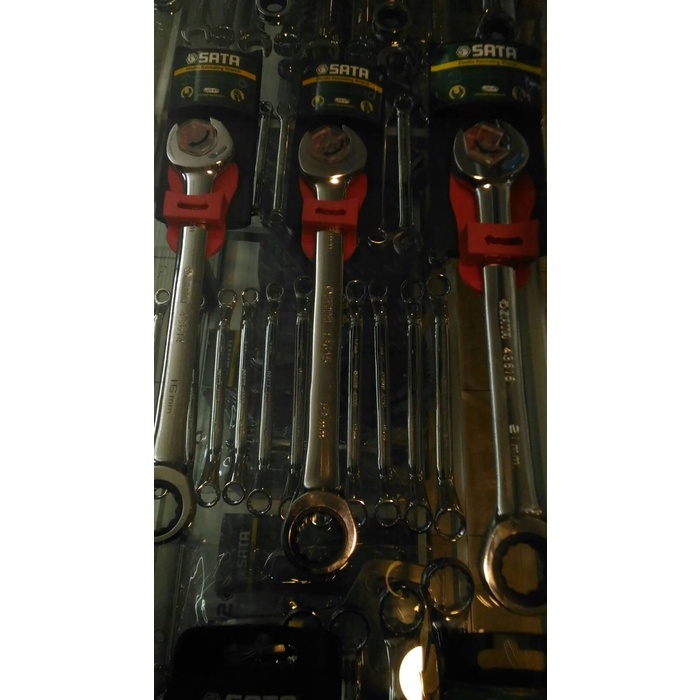 Kunci rachet 17 merk SATA